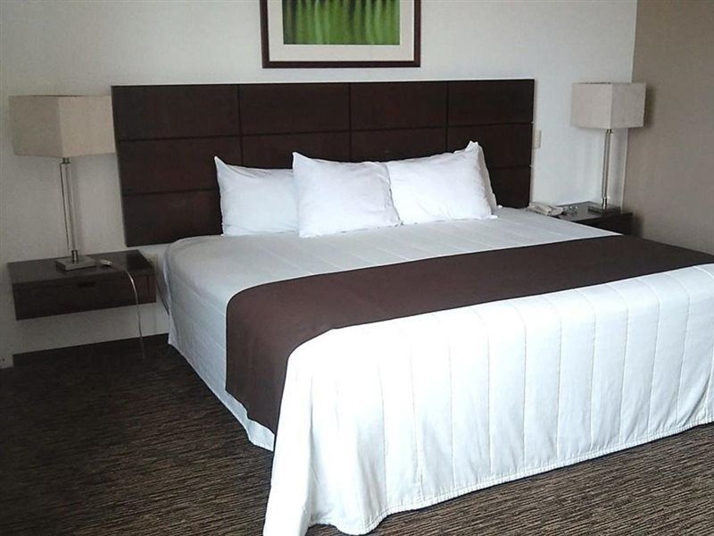 Hotel Fray Junipero Serra Tepic Eksteriør bilde