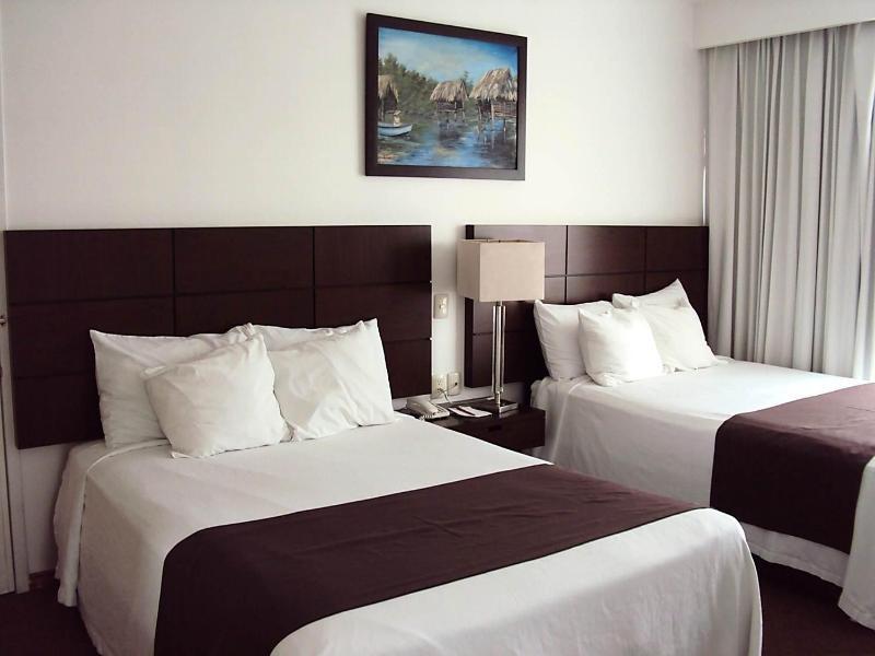 Hotel Fray Junipero Serra Tepic Eksteriør bilde